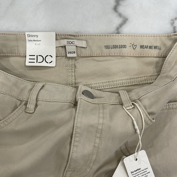 Esprit Light Cargo Pants NWT - Picture 4 of 14